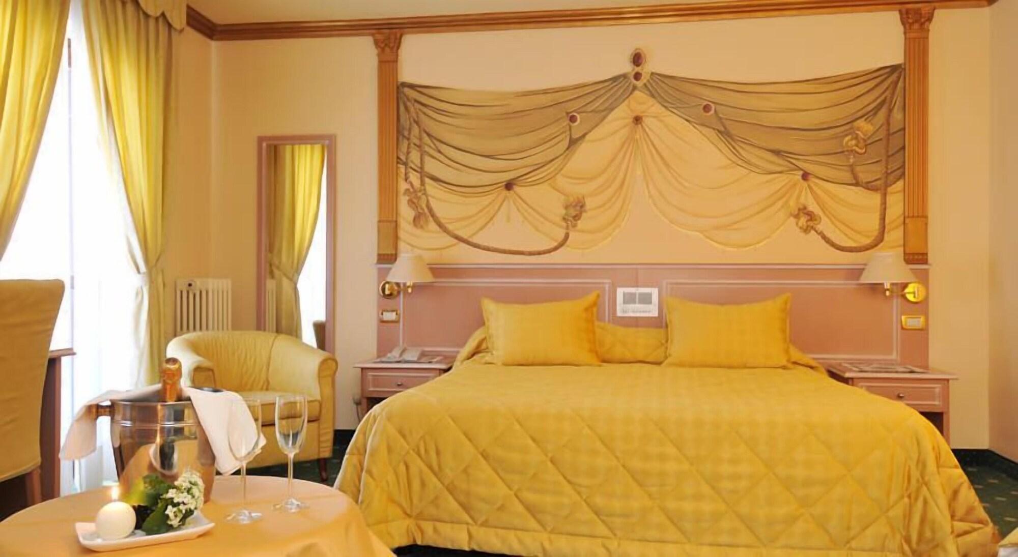 Hotel Miramonti Madonna Eksteriør bilde