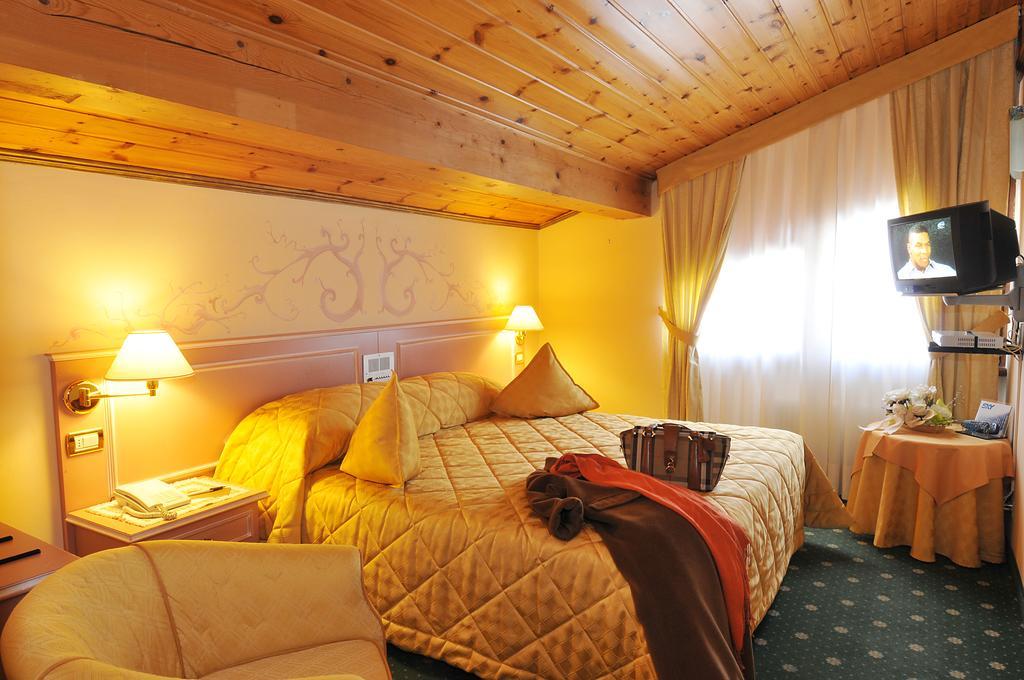 Hotel Miramonti Madonna Eksteriør bilde